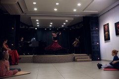 Scena. Tancerka flamenco.