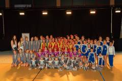 Zdjęcie grupowe uczestników ze Szkoły Tańca i Baletu Fart w Koninie.